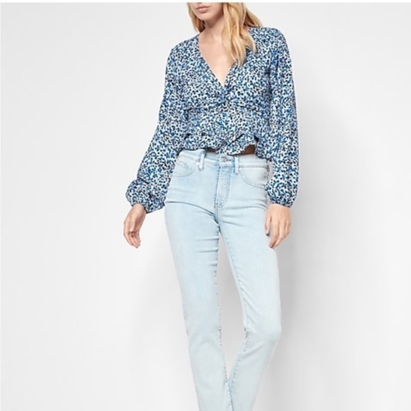 Express Leopard Print Twist Front Tiered Ruffle Peplum Top, Blue, Size XS - Picture 13 of 14